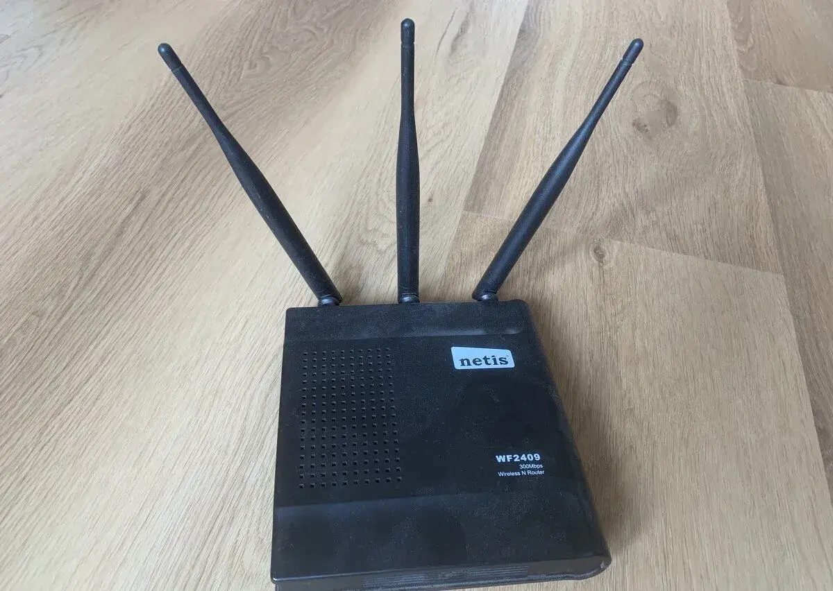 Router/ Přístupový bod AP na WiFi 300Mb/s