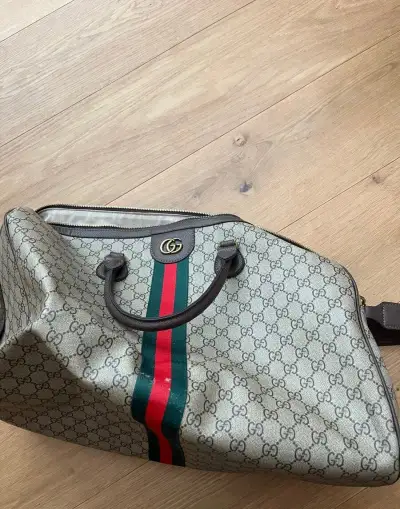 Gucci taška