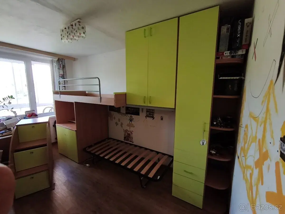 Nábytek do dětského pokoje ZDARMA za odvoz