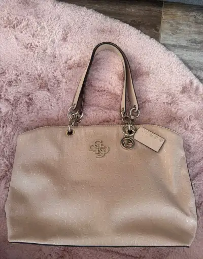 Kabelka zn. Guess - original