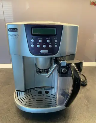DeLonghi ESAM 4500 Pronto Cappuccino
