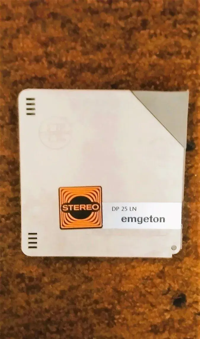 Magnetofonové pásky
