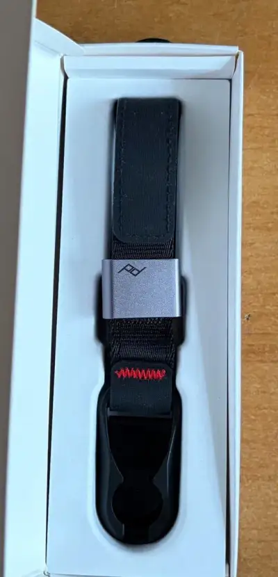 Peak Design Cuff Charcoal - black