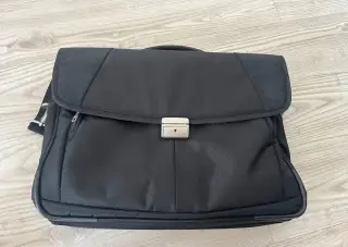 Brašna na notebook Samsonite, přes rameno nebo do ruky