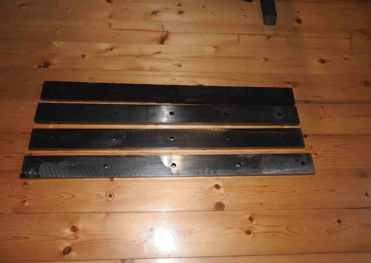 Nože do strojních tabulových nůžek 20x68x870 mm