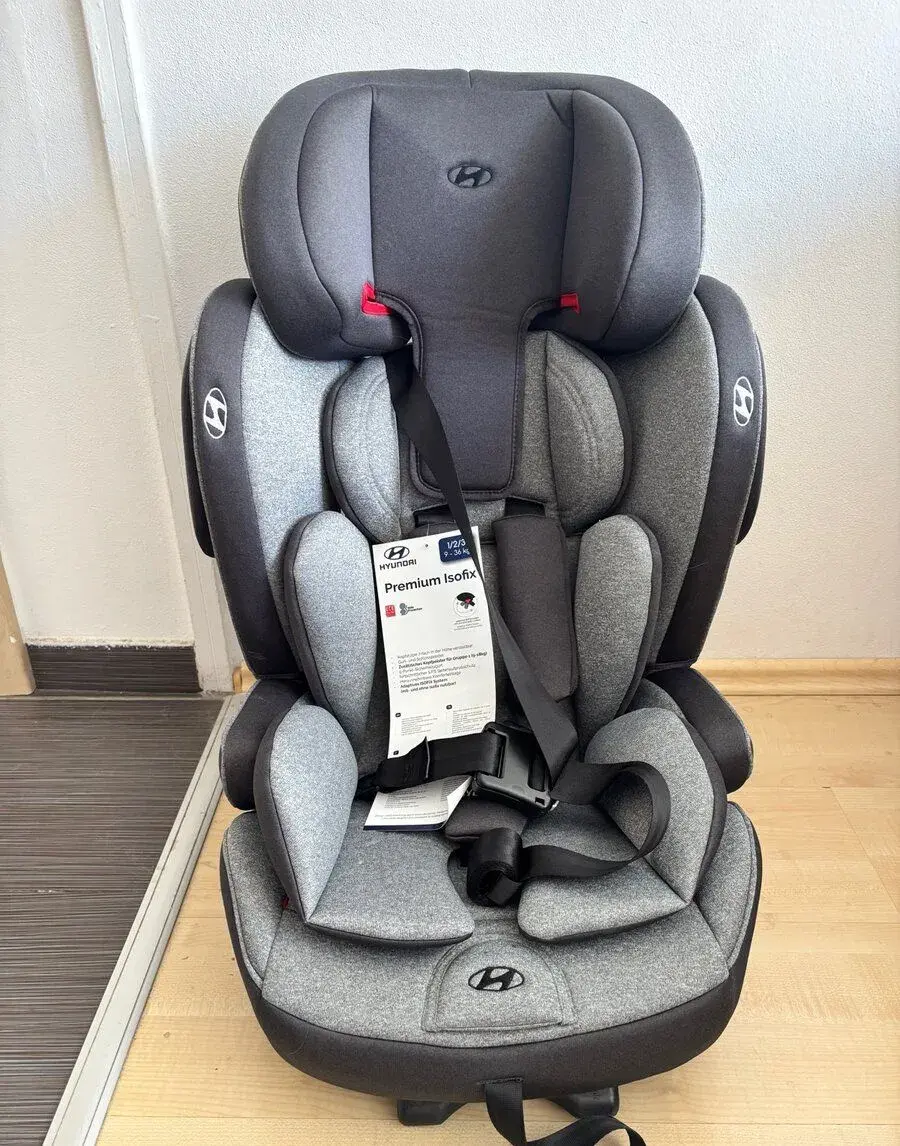 Dětská autosedačka s izofixem