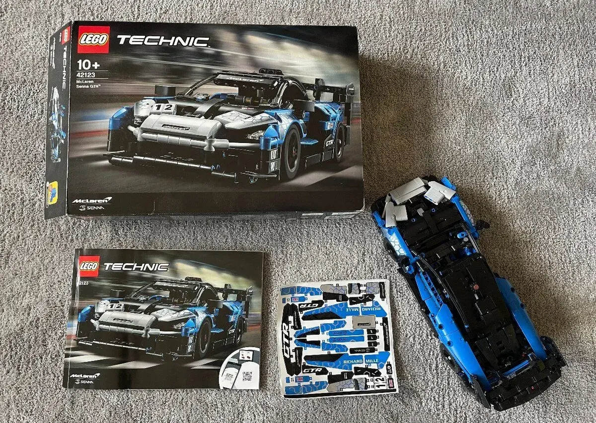 LEGO Technic 42123 McLaren Senna GTR - Top stav