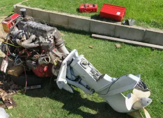 Lodní motor Volvo Penta , -20.000,- Kč