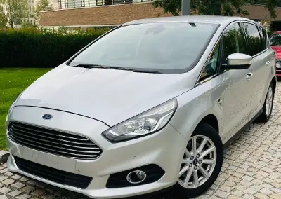 Ford S-MAX – 164 729 km