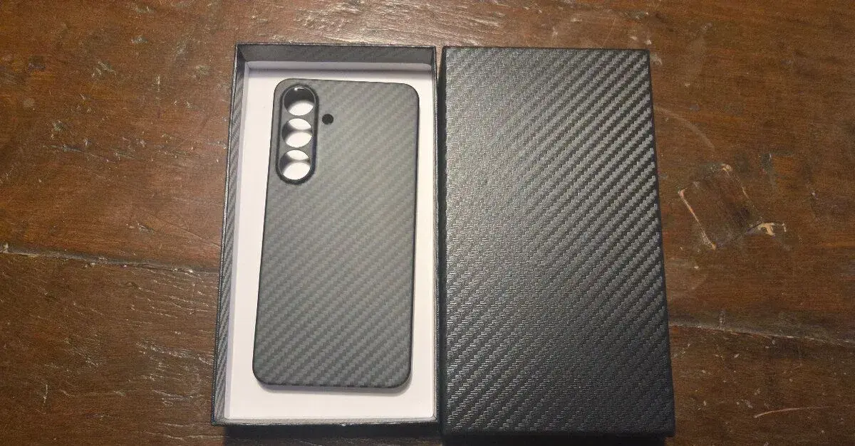 karbonový kryt (Aramid Fiber) na Samsung S24/S25