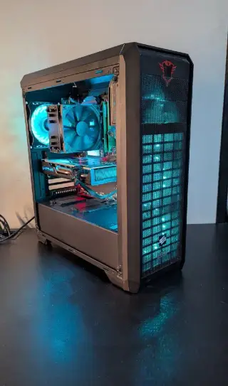Herní Počítač: I5-9400/ RX 570 / 16gbRAM/ záruka