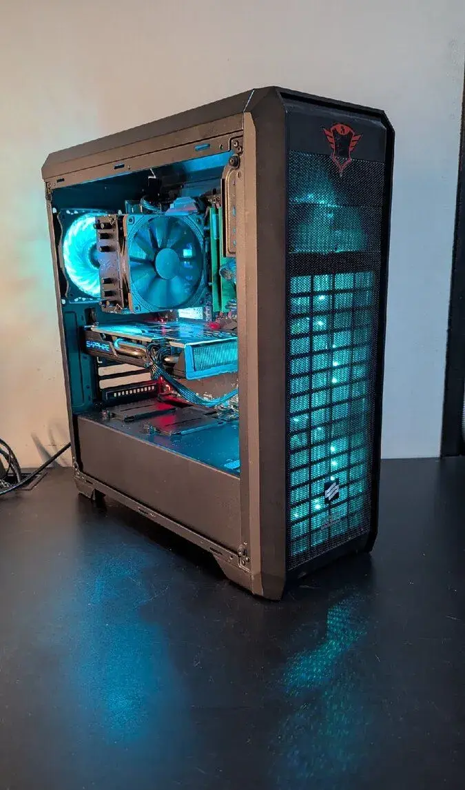 Herní Počítač: I5-9400/ RX 570 / 16gbRAM/ záruka