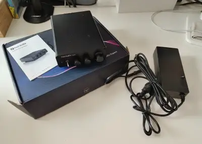 Zesilovač Fosi Audio TB10D 2x300 W + originální zdroj