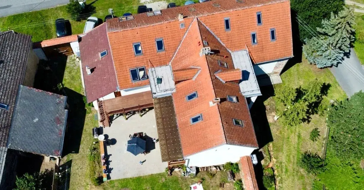 Prostory, vhodný na pořádání všemožných akcí, svatby atd.