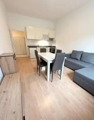 Prodej 2+kk, 43 m2, Praha 5-Smichov, J. Plachty