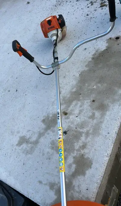 Křovinořez FS87