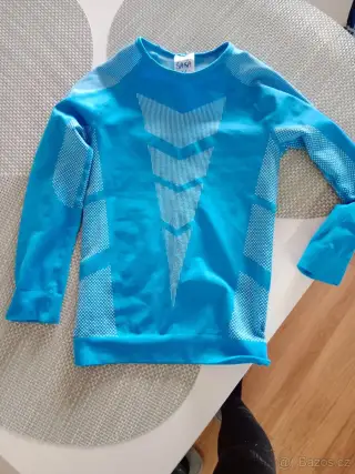 Funkční zateplená trika_velikost 122/128