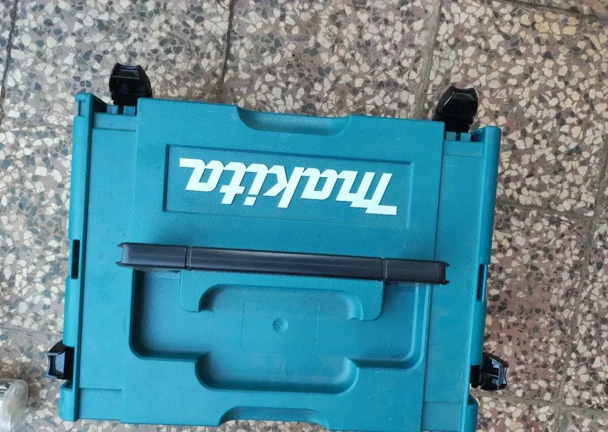 Makita nové