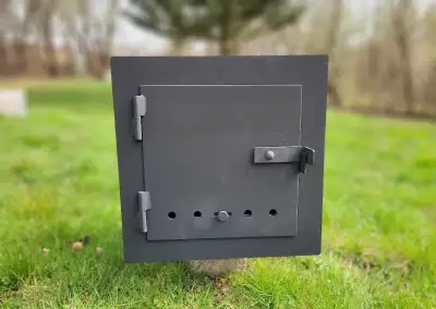 Topeniště k udírně (zazdívací)