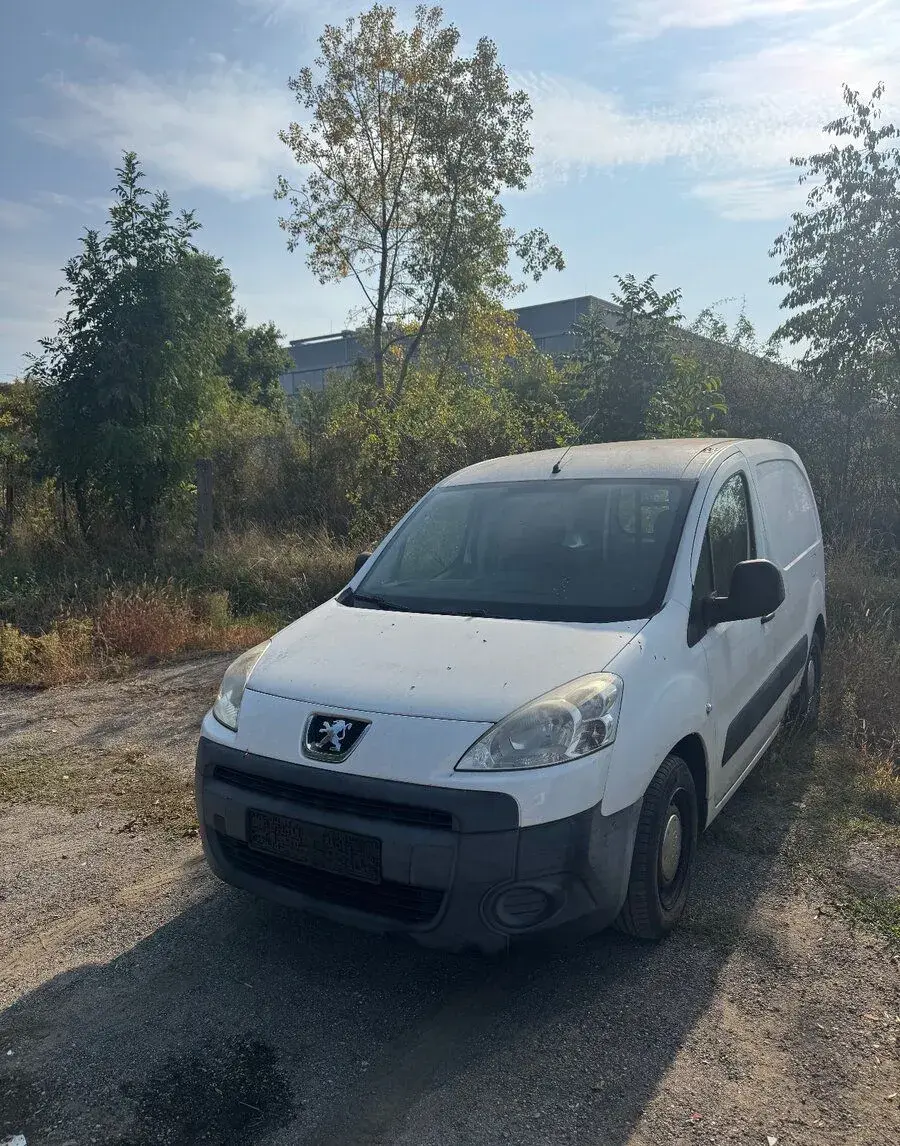 Peugeot partner – 2011, 140 000 km