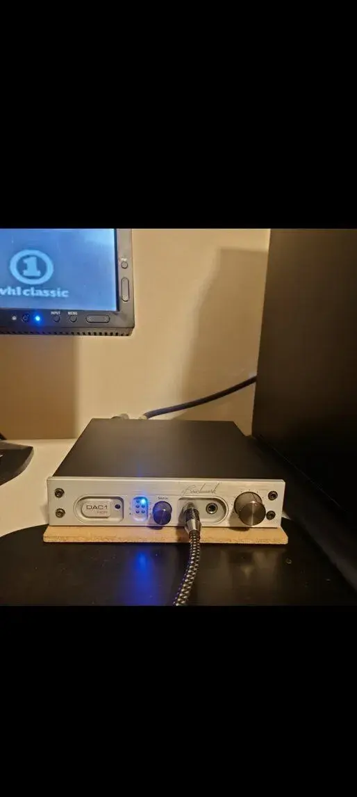 Převodník Benchmark DAC1 HDR