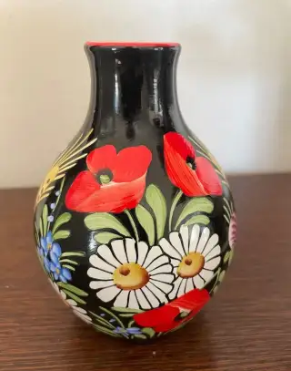 Vázička - chodská keramika