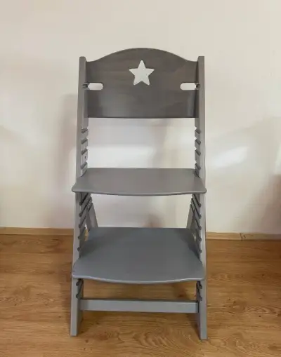 Dřevěná rostoucí židle