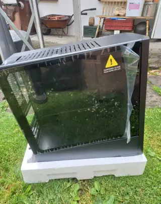 Skříň na PC