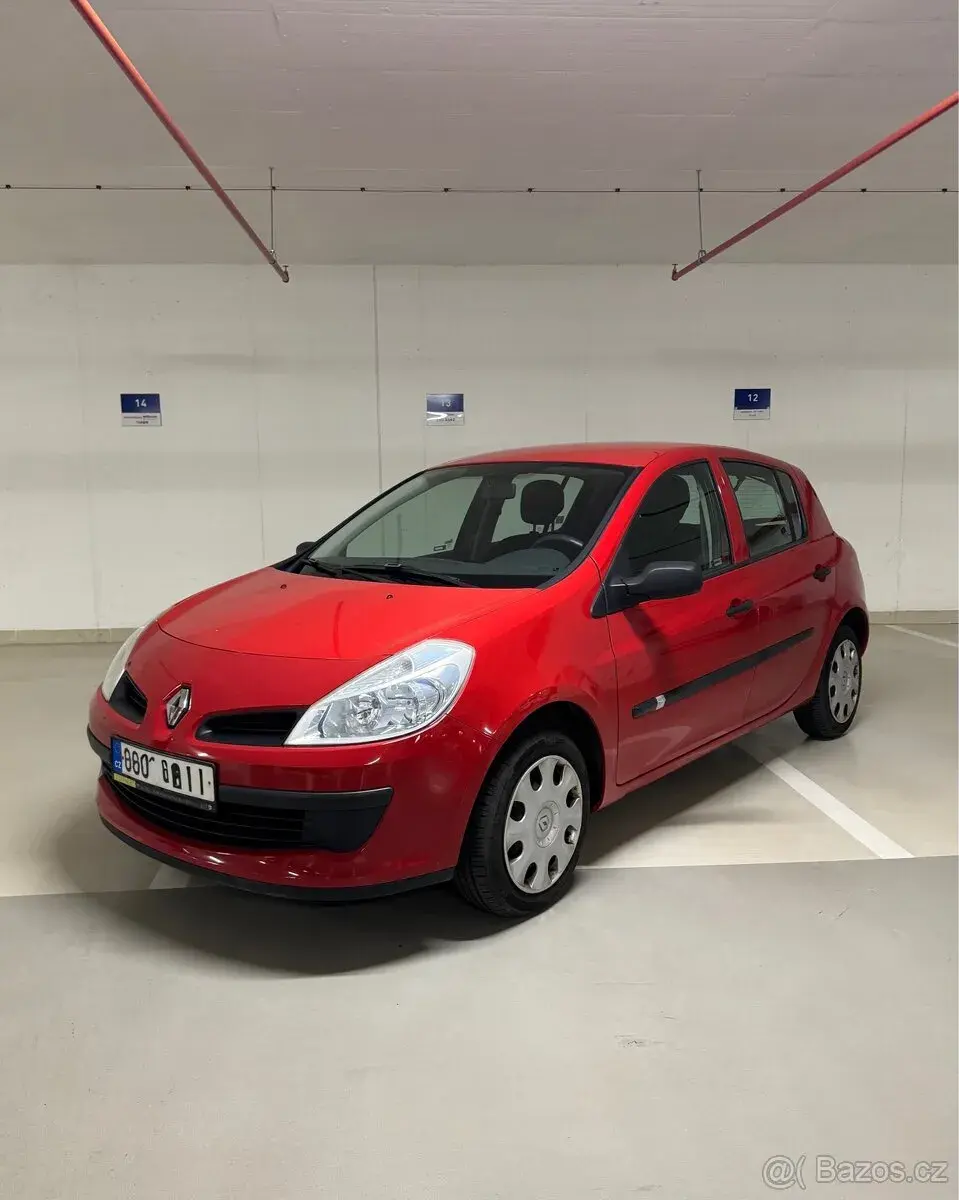 Renault Clio – 2009, 88 000 km