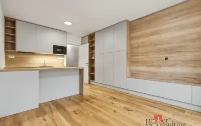 Pronájem, byty/1+kk, 29 m2, Pod Zámečkem 2210, Nový Hradec K