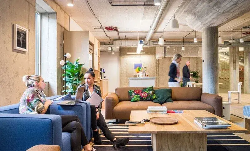 Vstup do coworku Wework