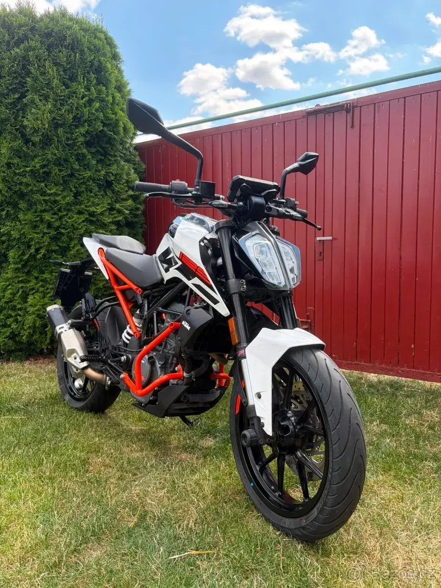 KTM DUKE 125