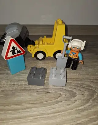 Lego duplo 10930 - Buldozer + část bagru