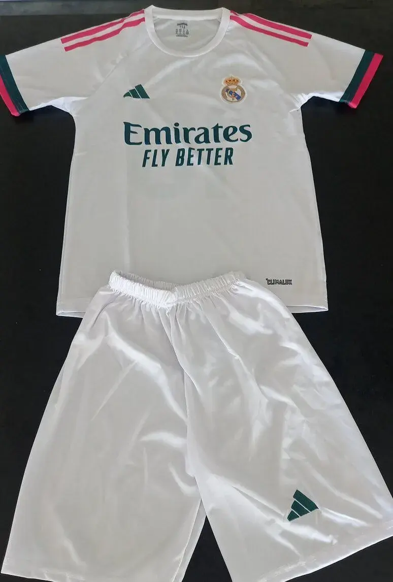 FOTBALOVÝ DRESY (KOMPLET¨),PARIS SAINT-GERMAIN, 10 MBEPPE