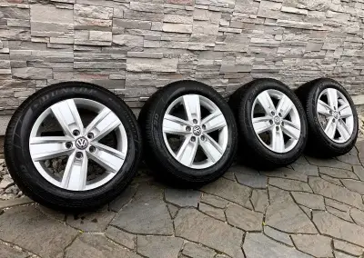Originál Alu kola Devonport 5x120 R17 zimní pneu Dunlop