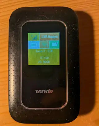 Tenda 4G185 – cestovní 4G LTE WiFi hotspot na baterie