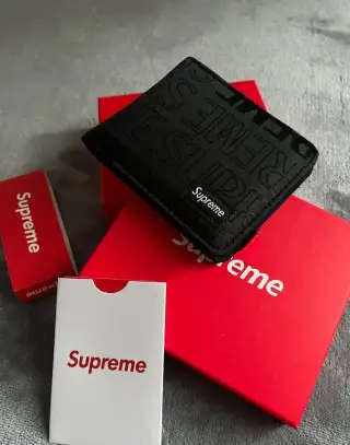 Nová peněženka SUPREME