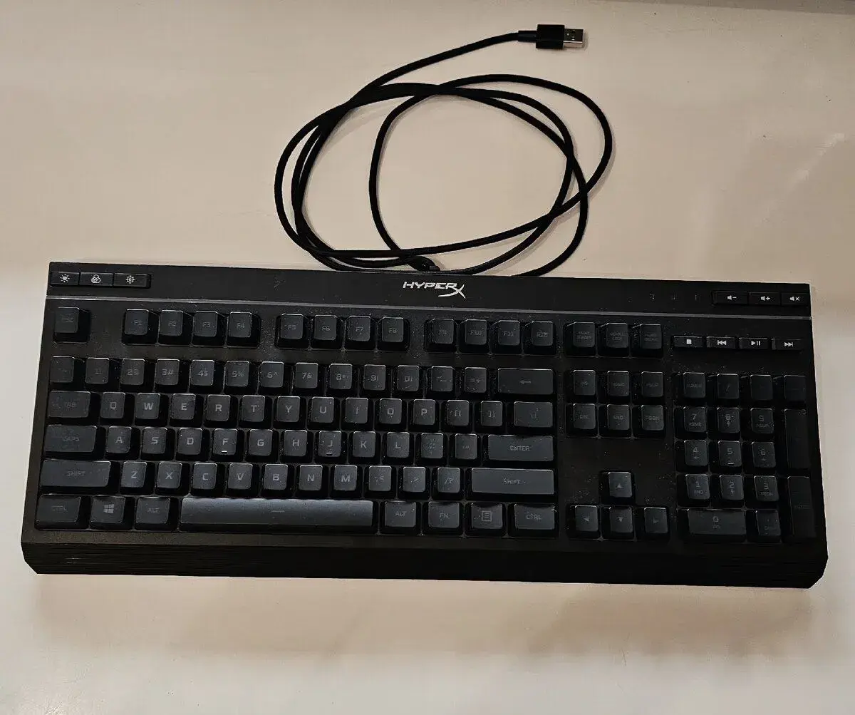HyperX klávesnice