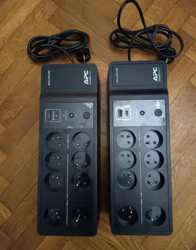 APC Back-UPS 850VA