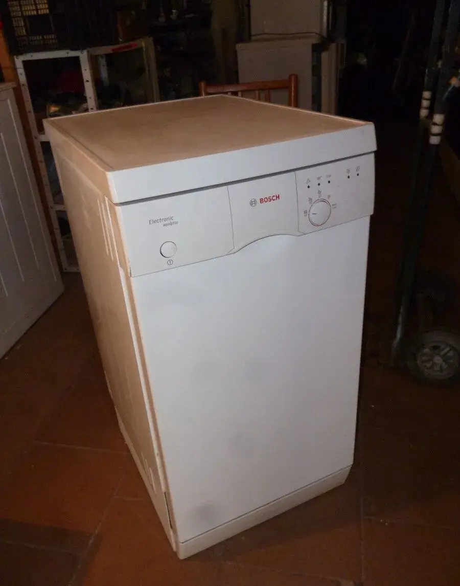 myčka nádobí bosch,š-45cm