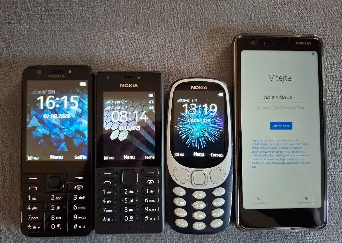 4x Nokia