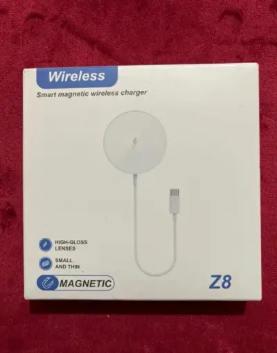 MAGNETICKOU BEZDRÁTOVU NABÍJEČKU USB C /IPHONE