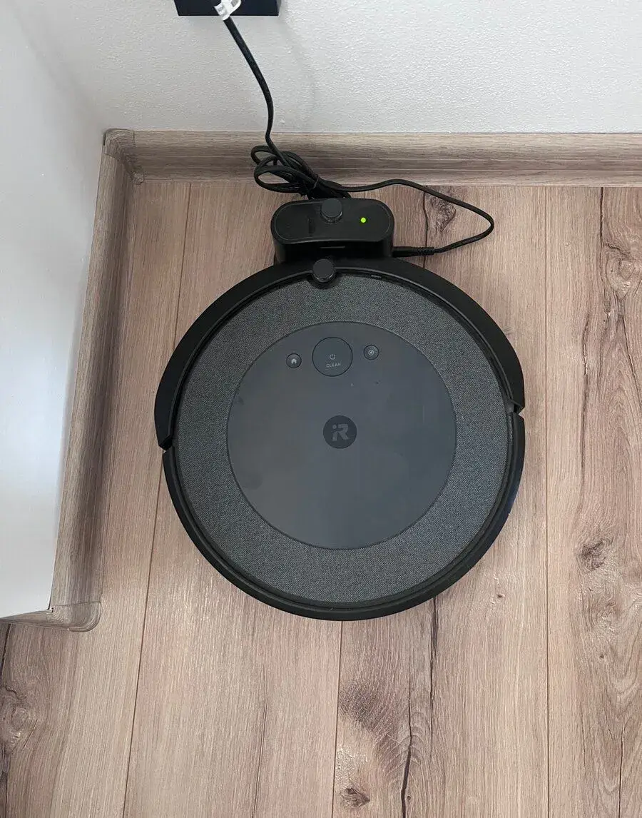 iRobot Roomba i3 Neutral