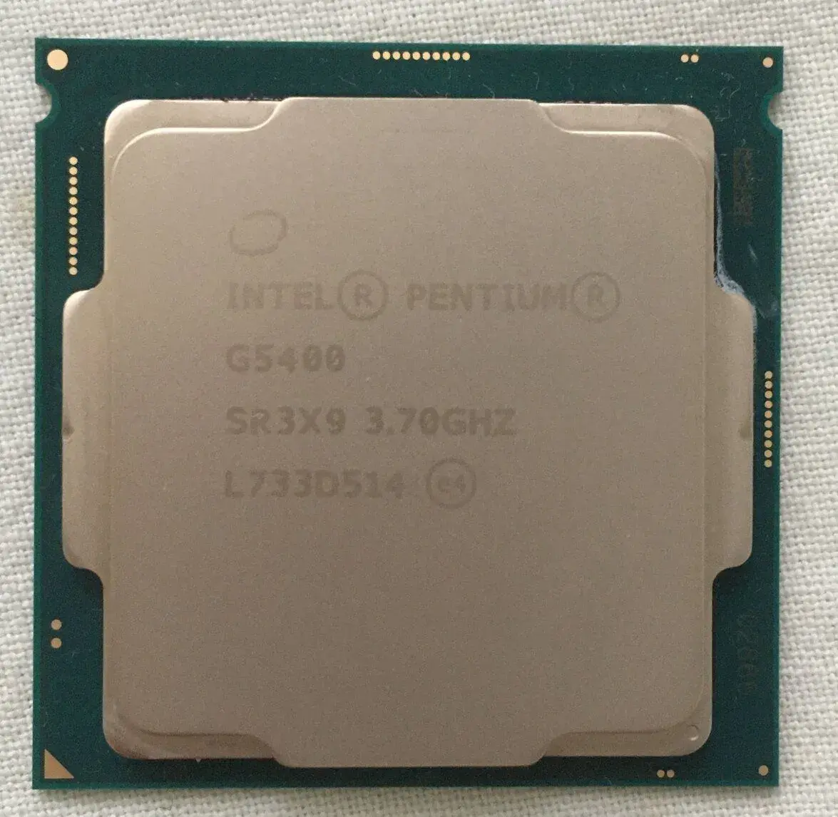 Intel Pentium Gold G5400