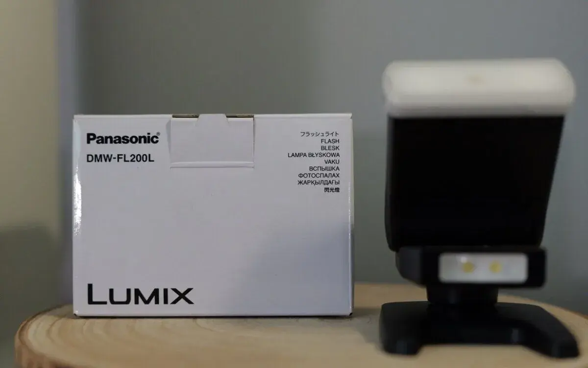 Panasonic FL 200 L