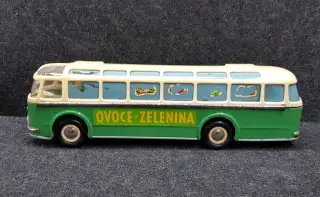 Autobus Škoda 706 RTO Ovoce Zelenina, Ites na setrvačník