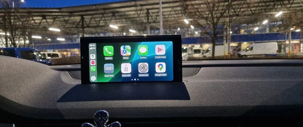 Audi Apple