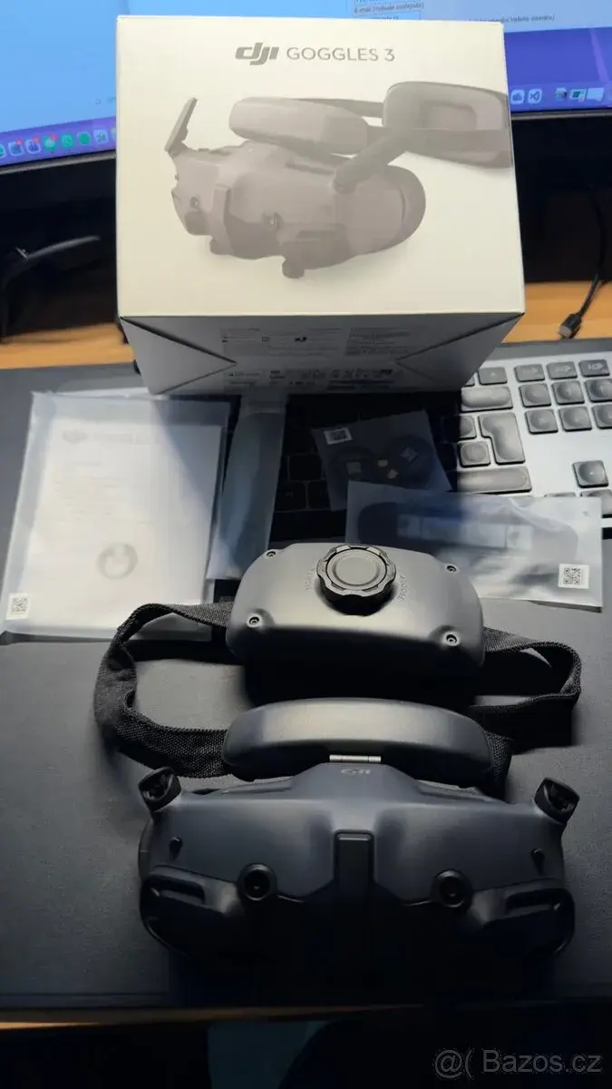 Dji Googles 3 - spálená napájecí PCB