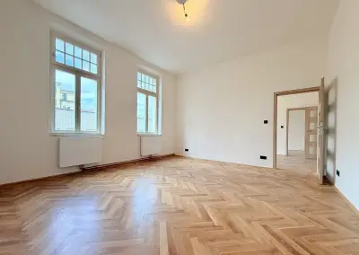 Pronájem útulného bytu 3+1 v centru města 74 m², Plzeň Sedlá