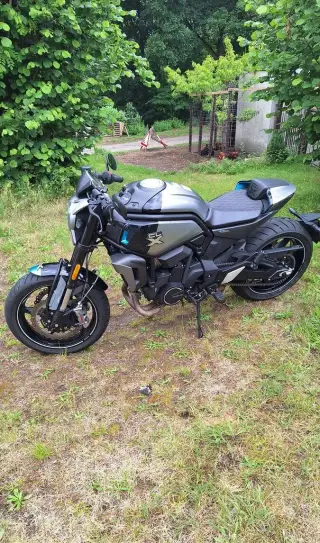 Cf Moto 700 clx sport